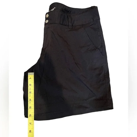 Columbia Shorts - Picture 3 of 5